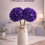 Şoklanmış Mor Ortanca Demeti – Cam Vazoda, Bakım Gerektirmeyen Dekoratif Hediye Çiçek